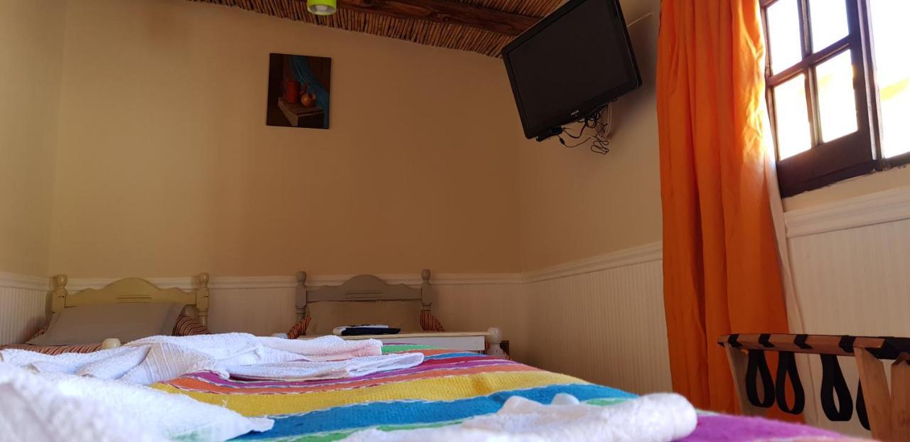 Hostal Asqui Pacha Tilcara Extérieur photo